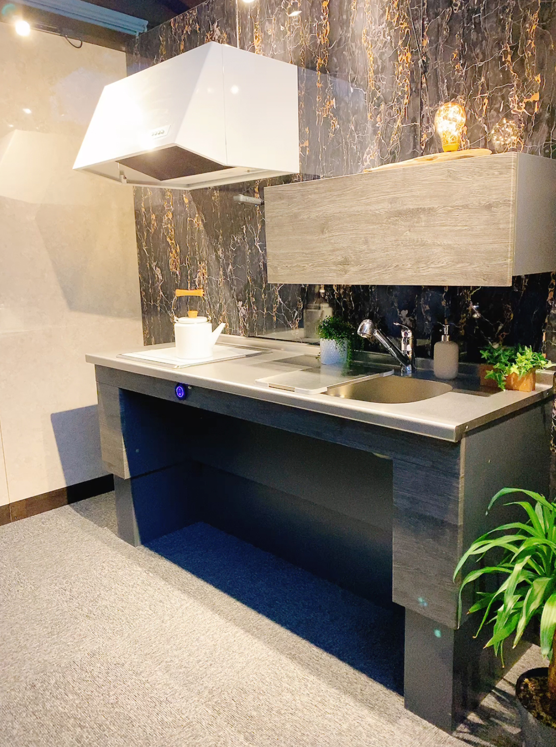 電動昇降キッチン シリウスSS180(W)R | JUSTブランド電動昇降洗面台